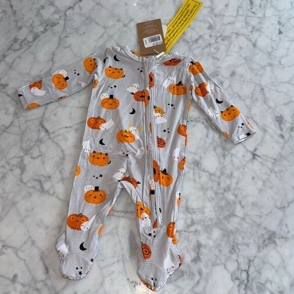 NWT ANGEL DEAR HALLOWEEN FOOTIE - Picture 1 of 6